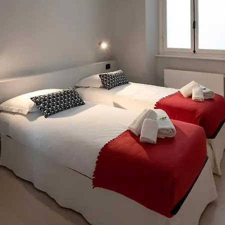 Apartment - Ics04100b-dyd